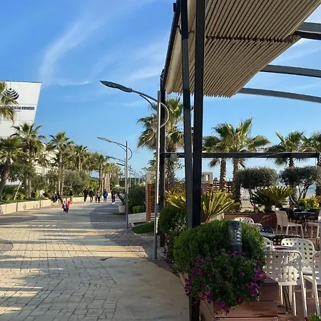 Lydia's Place By The