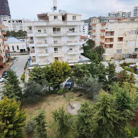 Διαμέρισμα Lydia's Place By The Golem (Tirana)