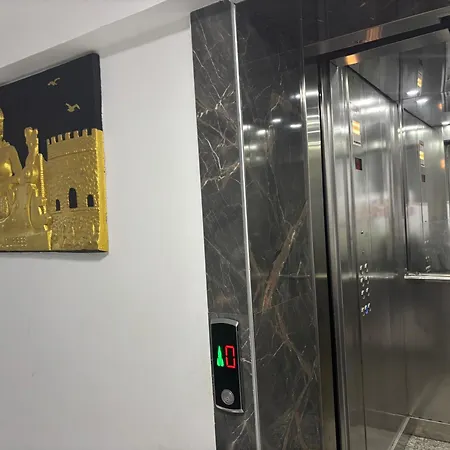 Lydia's Place By The Golem (Tirana)